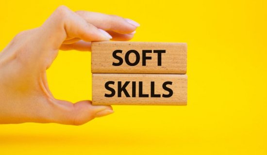 Les 5 compétences clés pour propulser votre entreprise : De l'adaptabilité à la créativité innovante.